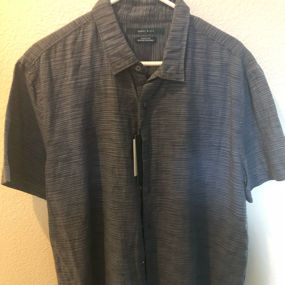 Extra large Mens Perry Ellis button down